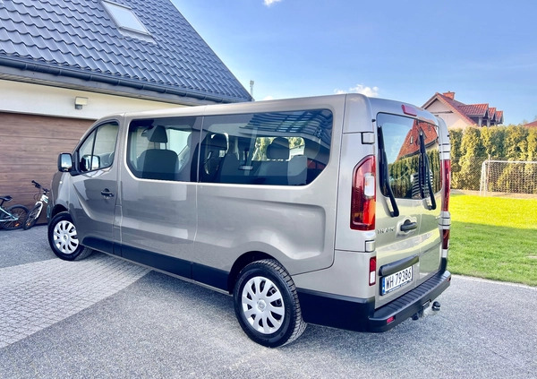 Renault Trafic cena 104998 przebieg: 80000, rok produkcji 2018 z Płock małe 497